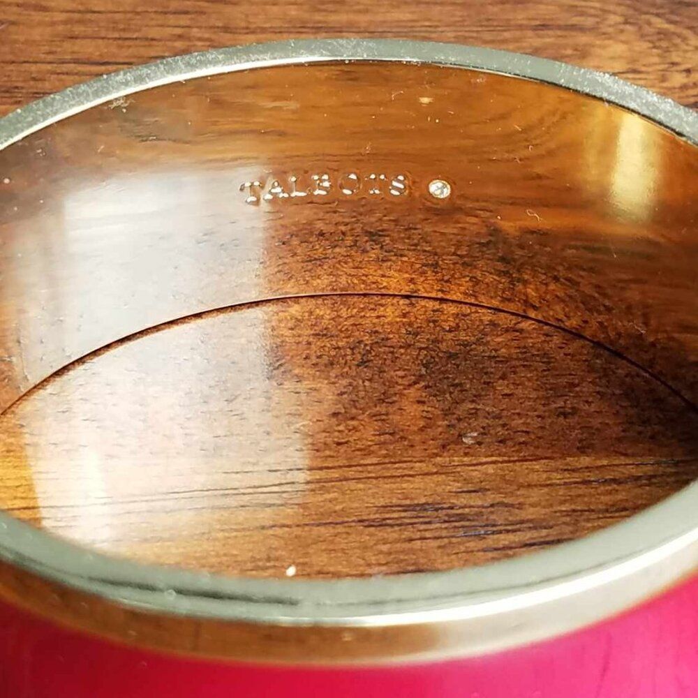 Talbots Hinged Red Enamel Bangle - Picture 2 of 8